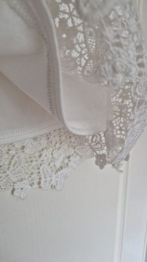 Lace dress 2-3Y