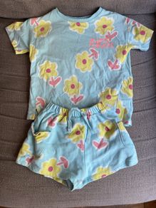 Zara girls blue floral shorts & top aged 2-3 years