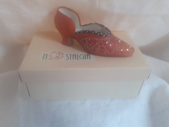 Vintage 1999 Coral Rhinestone 1920s  Shoe.