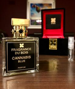 Fragrance du Bois Cannabis Blue