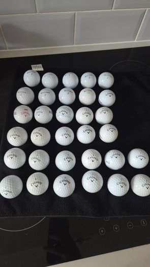32 callaway and Taylormade balls