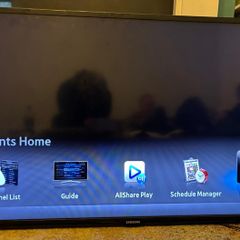 Samsung 47 inch Smart Tv