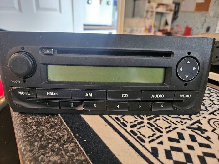 Fiat Punto Radio and Manual