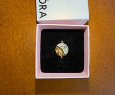 Pandora Sun &Moon Reversible Medallion Ring Sterling silver, 14k gold plating BRAND NEW