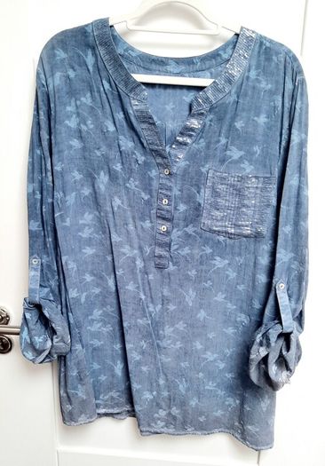 Shirt with sequin trim UK 26