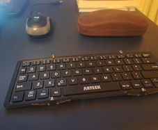 Arteck folding wireless keyboard