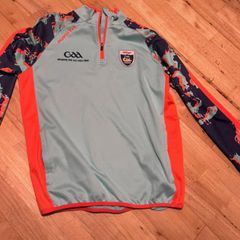 Medium hoddie