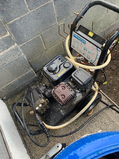 power washer all the parts including new hose