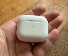 Apple AirPods 3