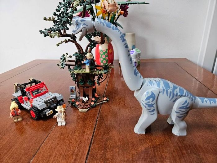 3 x Jurassic Park Retired Lego Sets