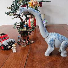 3 x Jurassic Park Retired Lego Sets