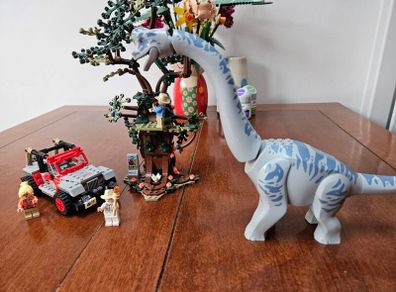 3 x Jurassic Park Retired Lego Sets