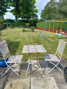 Bistro set