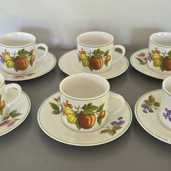 Cups Saucers