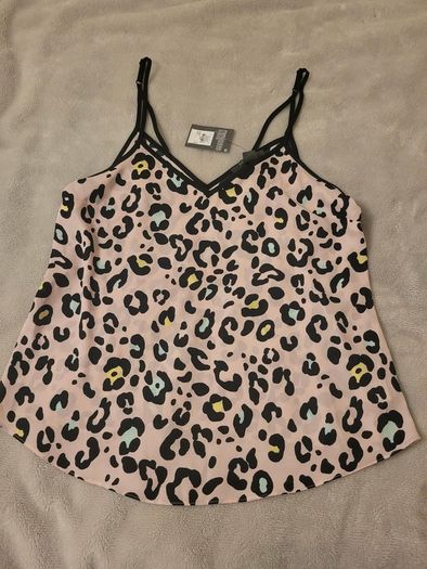Bundle of  women clothes size 10( 38)