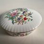 Aynsley oval Pembroke trinket box Image 6
