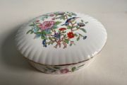 Reduced Aynsley oval Pembroke trinket box