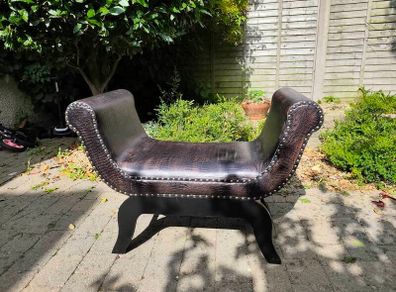 Sleigh seat