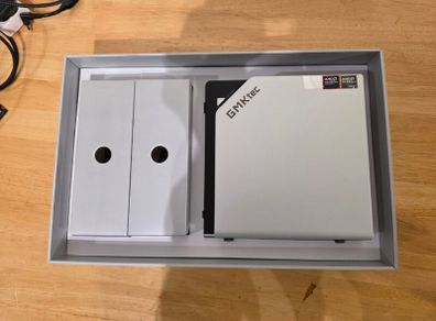 Gmktec evo-x2 AI Max 395+ 128GB ram 2Tb ssd
