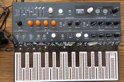 Arturia Microfreak