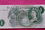 Bank of England one pound note 1960 very fine condition