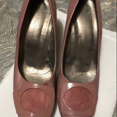 Ladies stunning shoes size 5