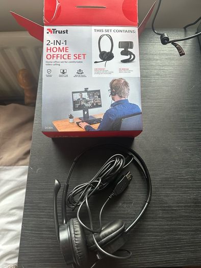 PC Headphones x3 sets
