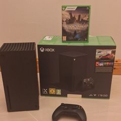 Unused Xbox Series X 1TB disc version with Hogwarts Legacy, bought Dec 2023