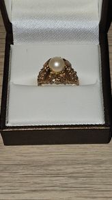 Vintage 9ct Yellow Gold Ring Set With A Natural Pearl