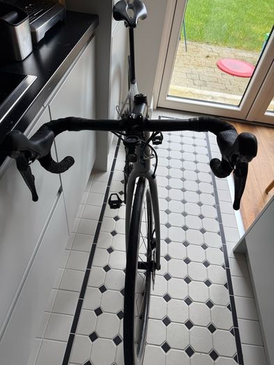 Giant TCR road bike