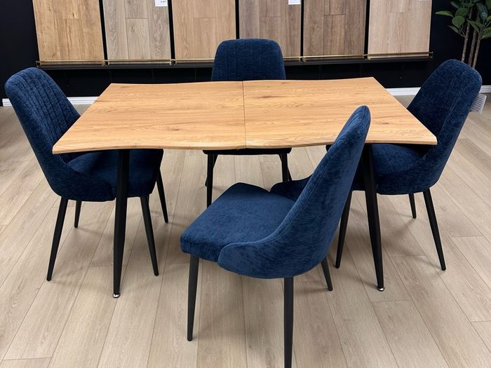 Extendable dining table with chairs on sale