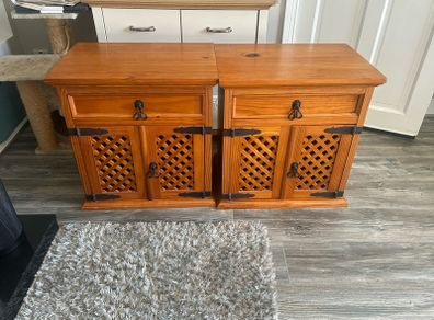 pine Lockers