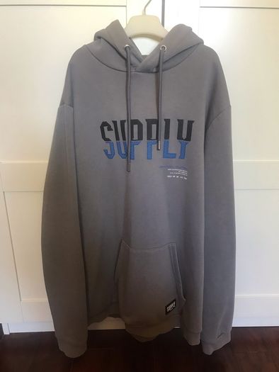 Supply and Demand mens tracksuit size L grey