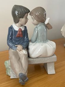 Nao By Lladro Figurine
