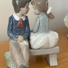 Nao By Lladro Figurine
