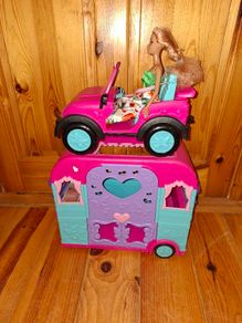 Sparkle Girls Jeep & Caravan Set
