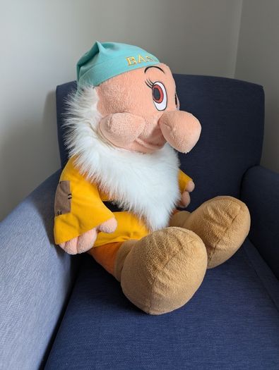 Large Bashful, Seven Dwarves