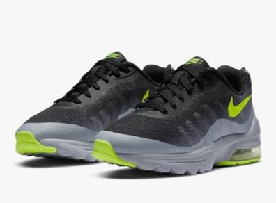 Nike Air Max Invigor size UK 5.5