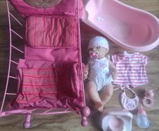 Dolls cot & Missy Kissy doll