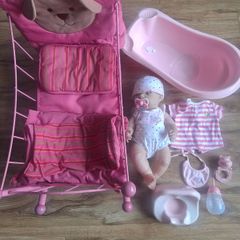 Dolls cot & Missy Kissy doll