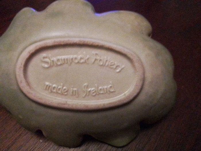 Shamrock Leprechaun on a Leaf Trinket Dish