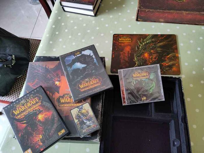 :: PRICE DROP:: World Of Warcraft - Cataclysm - Collector's Edition