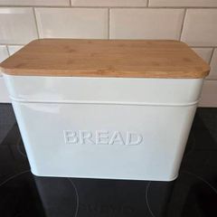 bread bin