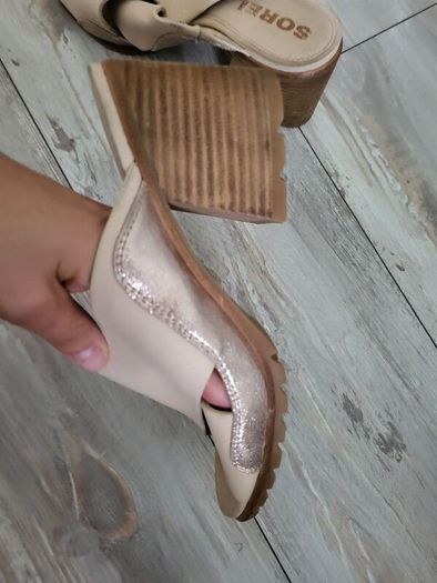 sorel shoes size 7ik