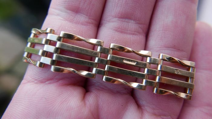 Vintage Gold 375 Bangle Bracelet Heart Locket 9 Ct Gold 15,0g