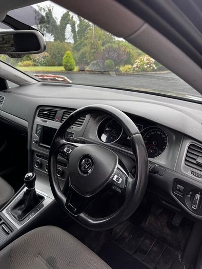 152 Volkwagen golf