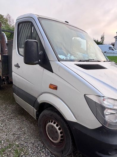 mercedes sprinter breaking