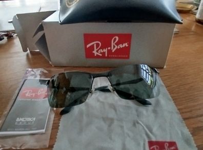 Vintage Ray-Ban Sunglasses - Excellent Condition