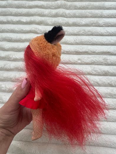 Na! Na! Na Surprise Doll Series 1 Roxie Used Dirty Please look at the pictures
