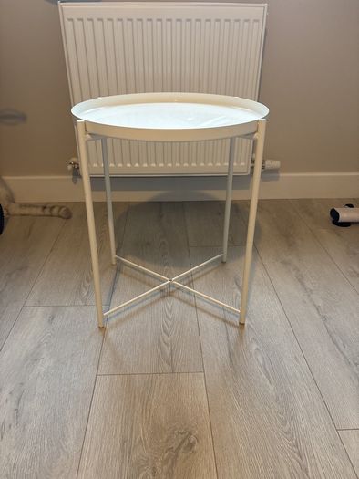Small white table